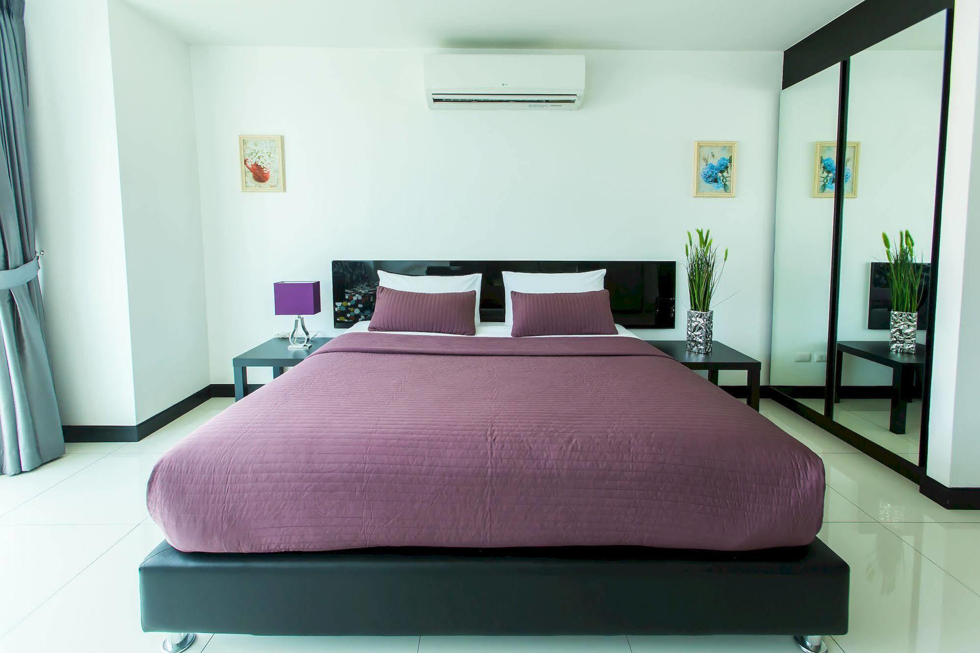 South Beach Pattaya Jomtien Beach Exterior photo