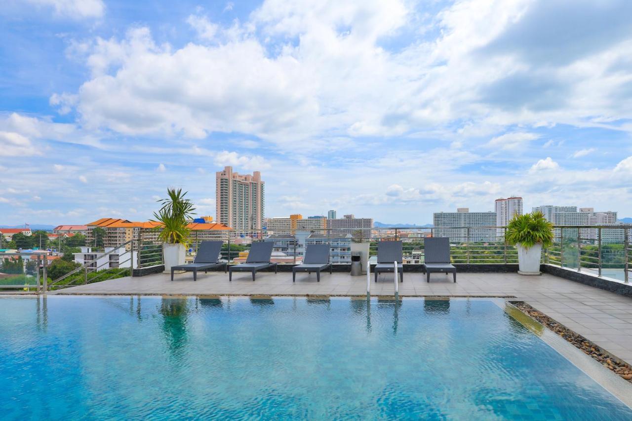 South Beach Pattaya Jomtien Beach Exterior photo